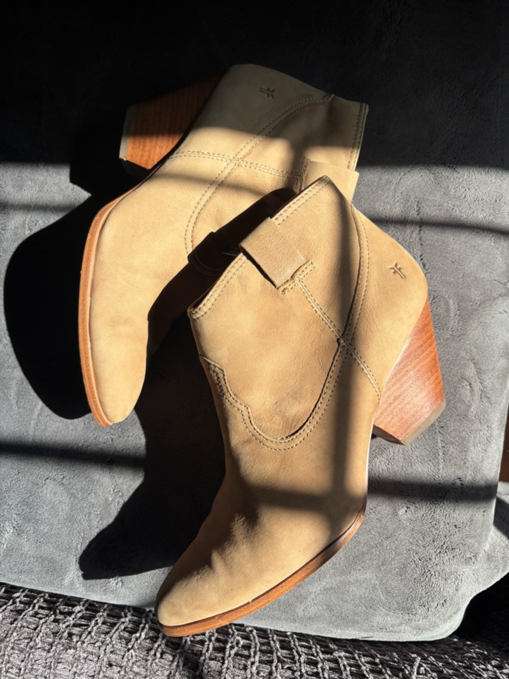 Women’s Frye Reina Booties, Size 10, Western Leather Ankle Boot